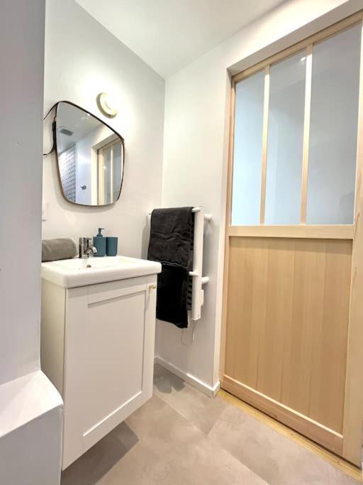 Apartamento Studio Jade : Charmant Logement Place Clemenceau Pau Exterior foto