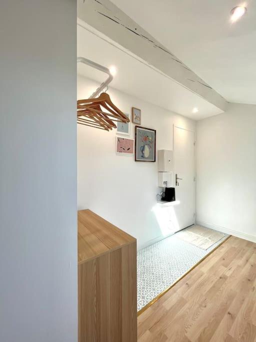 Apartamento Studio Jade : Charmant Logement Place Clemenceau Pau Exterior foto