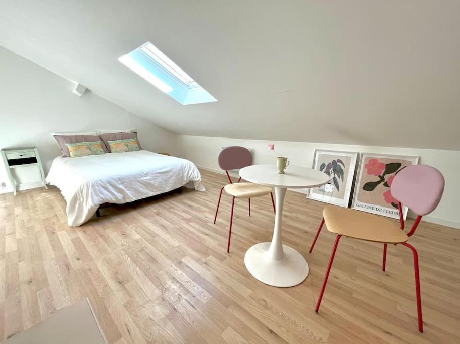 Apartamento Studio Jade : Charmant Logement Place Clemenceau Pau Exterior foto