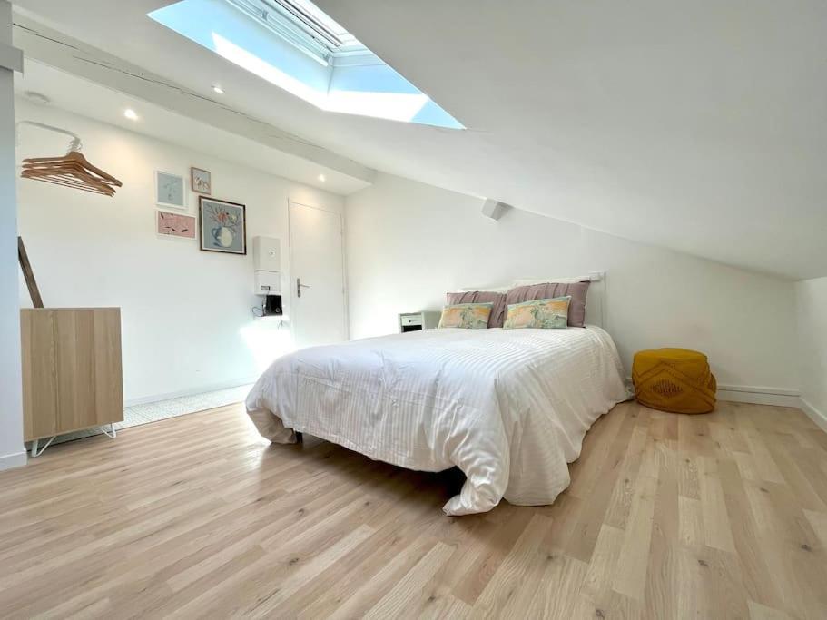 Apartamento Studio Jade : Charmant Logement Place Clemenceau Pau Exterior foto